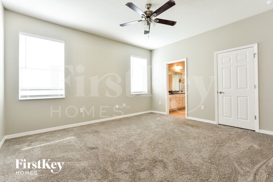 Building Photo - 3004 Lilly Belle Dr