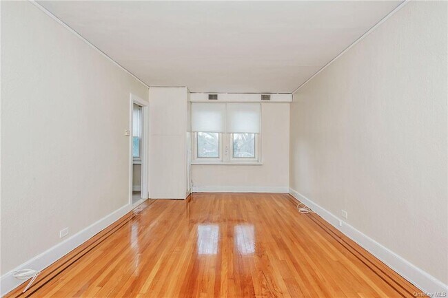 Building Photo - 69 Harney Rd