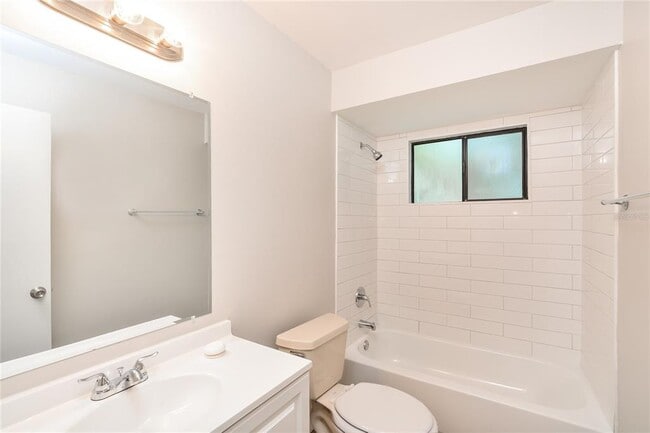 Building Photo - 2394 Belen Dr