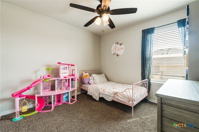 Building Photo - 110 Ayla Marie Dr