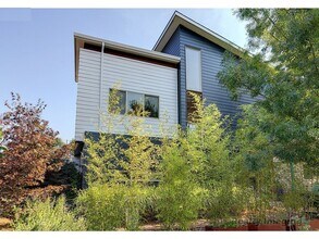 Building Photo - Boise Neighborhood New Construction 3-Story Home with All of the Amenities, Rooftop Patio, Fenced...