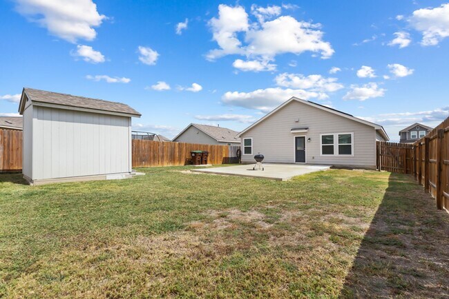 Building Photo - 13726 Locklear Way