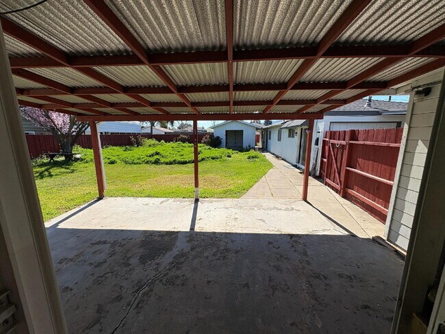 Building Photo - Charming Gilroy Home For Rent