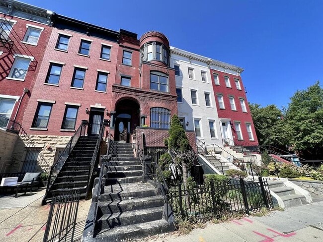 Building Photo - 1424 11th St NW