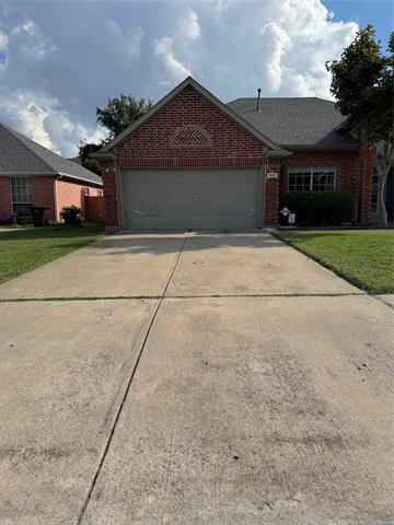 Building Photo - 808 Pimernel Ln