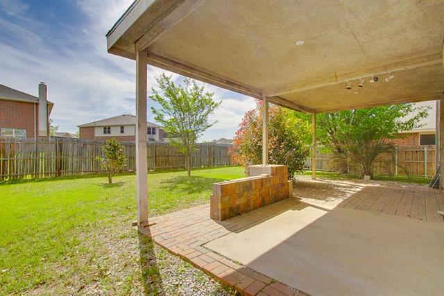 Building Photo - 937 Canary Dr