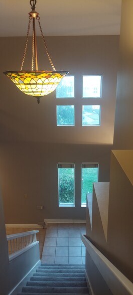 Building Photo - 25919 San Clemente Dr