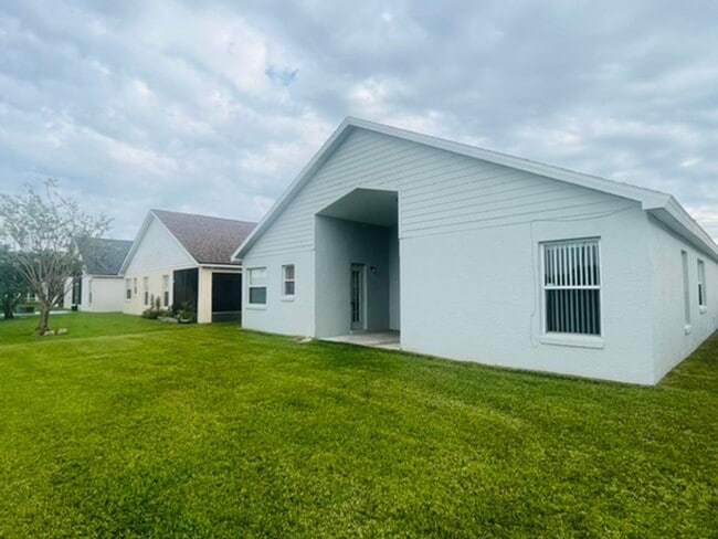 Building Photo - Orlando - 3 Bedroom, 2 Bathroom Single Fam...