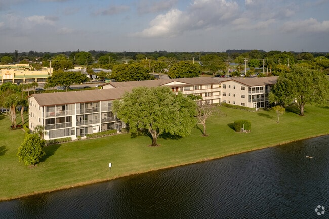 35 Brighton A - Century Village - Brighton A-J