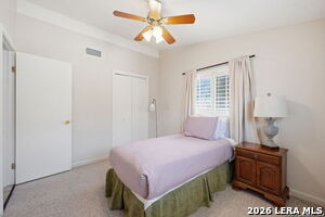 Building Photo - 2681 Lakeview Dr