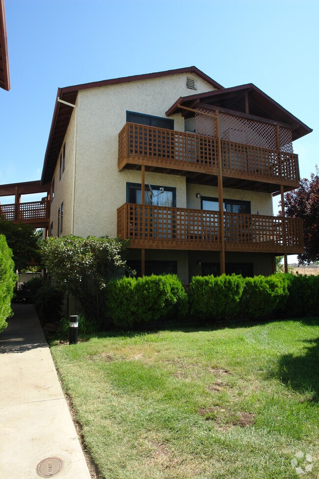 Sierra Sunrise Apartments 2701 Sierra Sunrise Ter Chico CA 95928