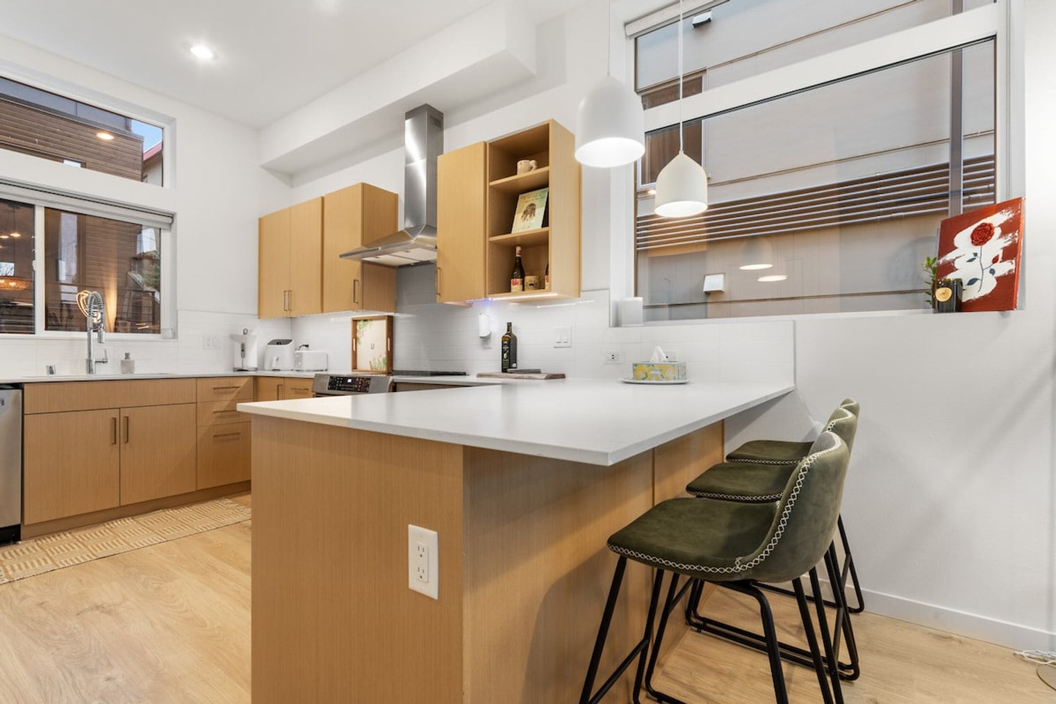 Building Photo - 2433 S Plum St