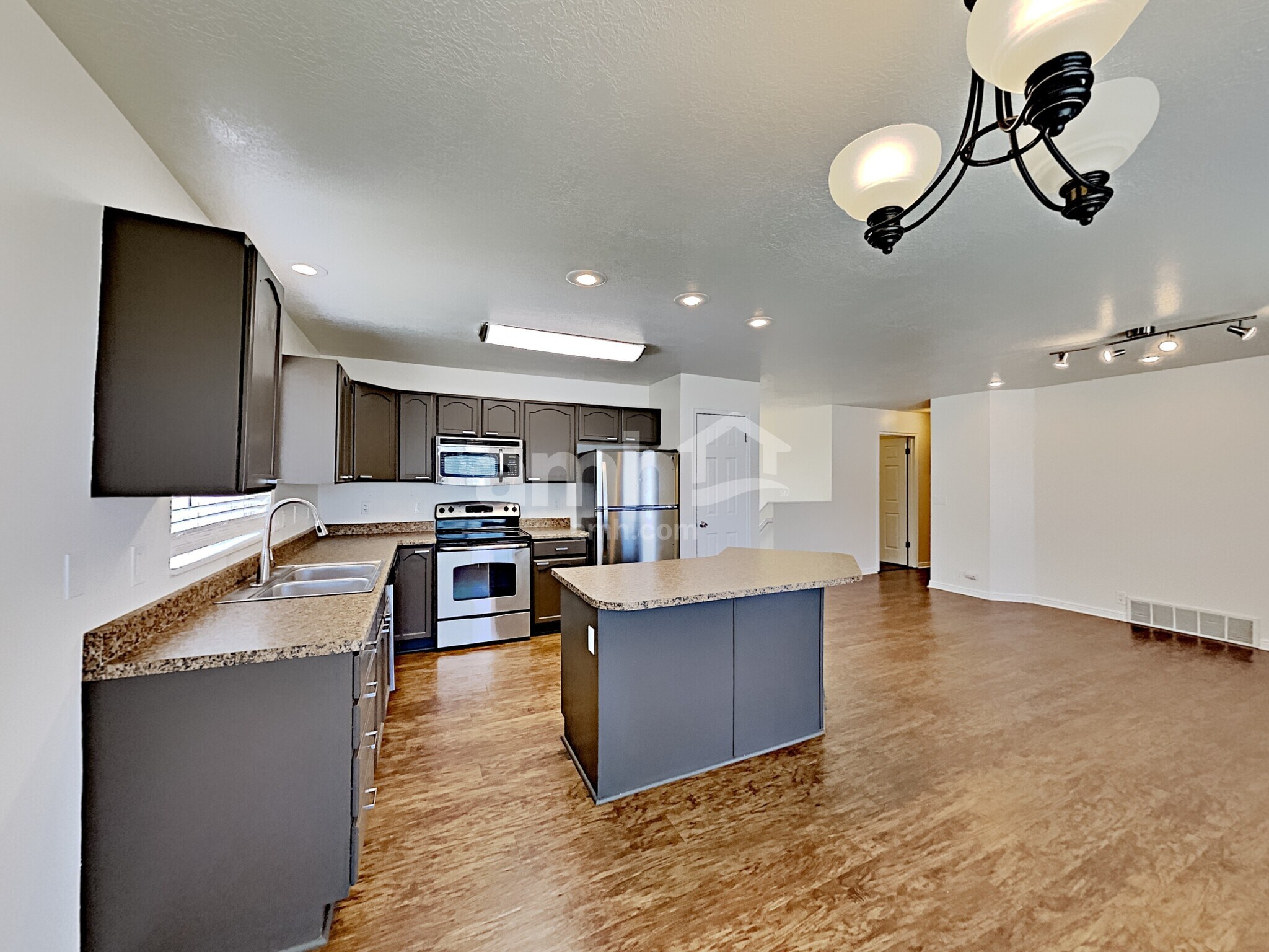 Building Photo - 2484 W 1325 N