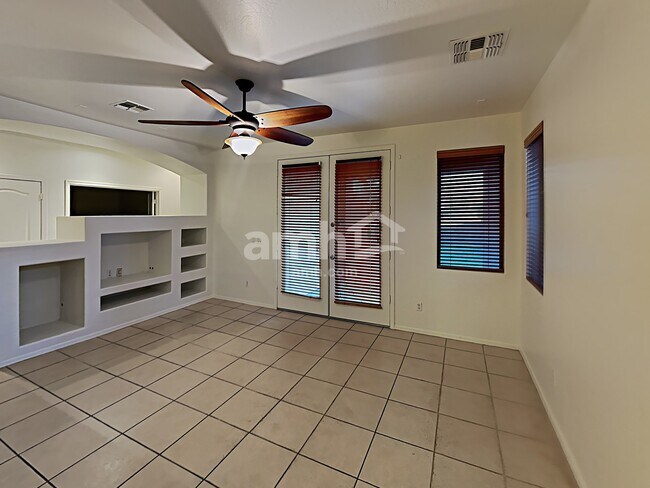 Building Photo - 3638 E Janelle Way