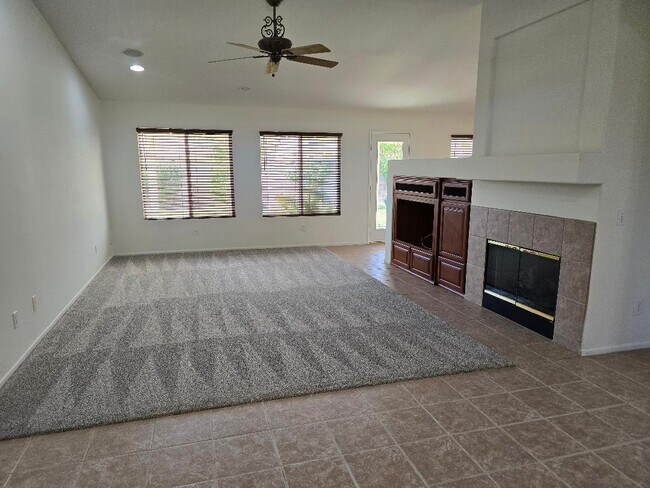 Building Photo - 45705-45705 Coldbrook Ln