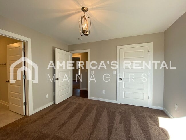 Building Photo - MOVE IN SPECIAL!!! - Wonderful Home for Rent in Talladega, AL... Available to View Now!!! - Sign ...