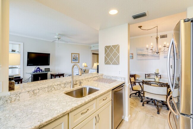 Building Photo - 5799 NE Island Cove Way