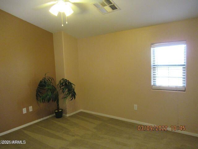 Building Photo - 3928 E Parkview Dr