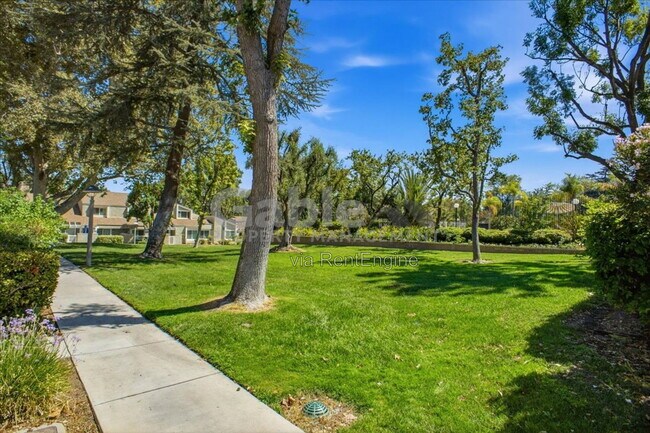 Building Photo - 24309 W Venturi Dr