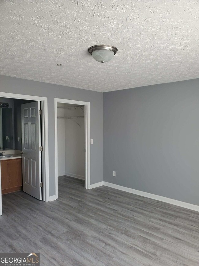 Building Photo - 17301 Waldrop Cove
