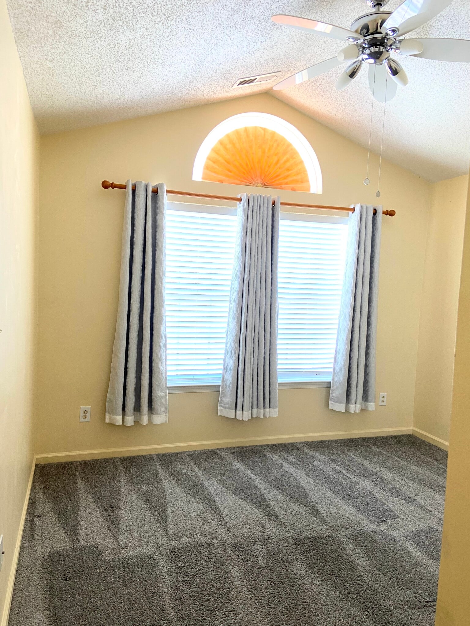 Bedroom 2 - 2509 Hartley St