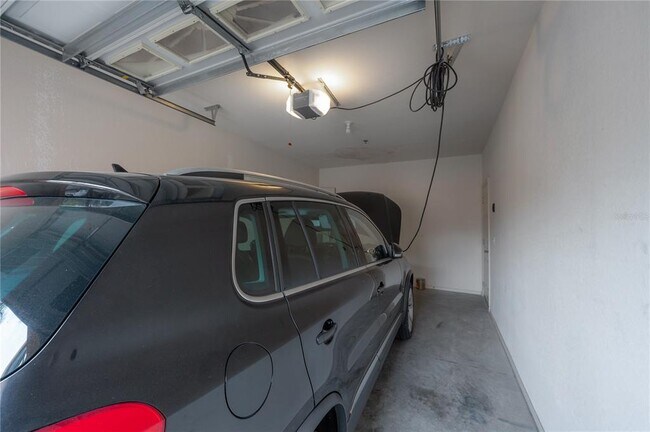 Building Photo - 2709 Via Cipriani