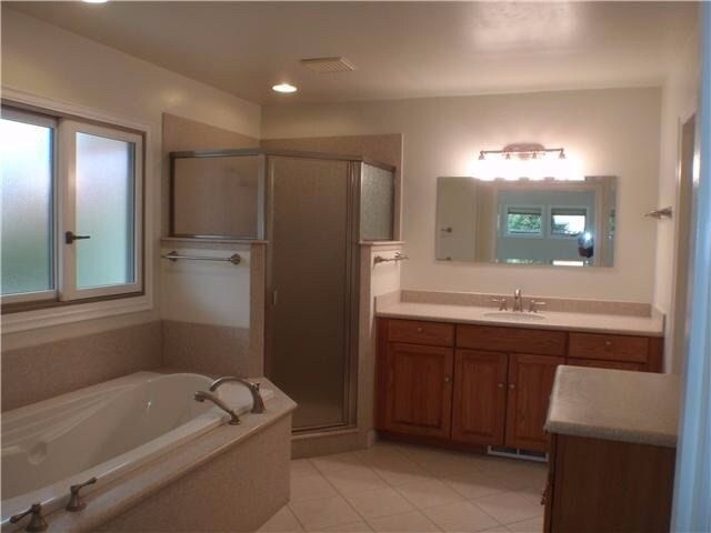 Building Photo - Gorgeous Ocean View Sunset Cliffs Home