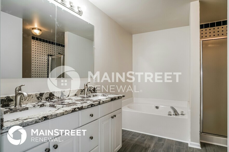 Building Photo - 398 Water Oak Dr