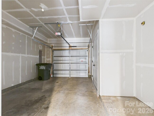 Building Photo - 3131 Coquina Ln