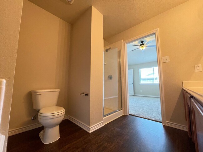 Building Photo - PRICE REDUCED!!! Denton County but Northwe...