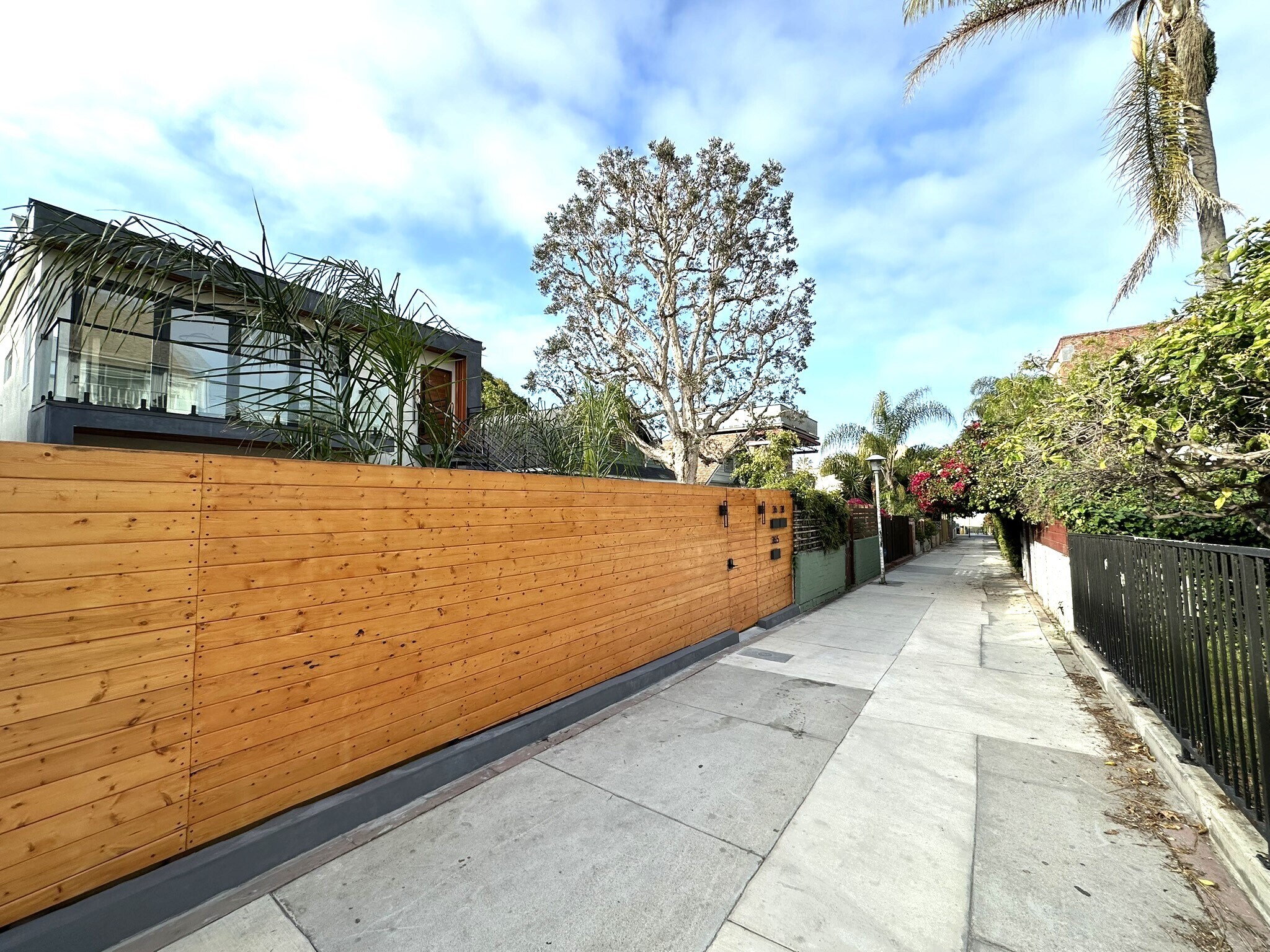 Building Photo - 38 Paloma Ave