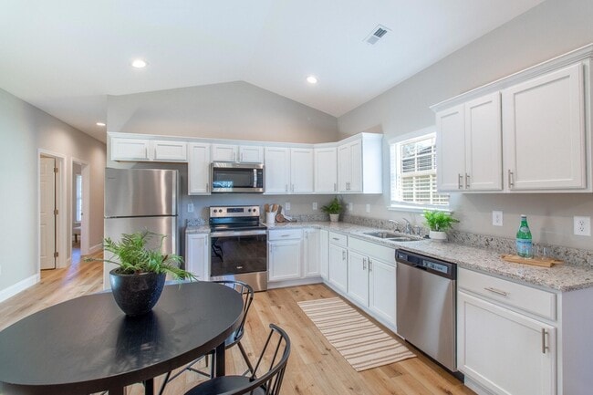 Building Photo - 3440 Frylee Ct