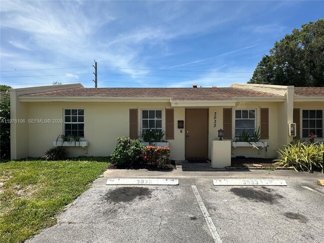 Building Photo - 3033 NW 68th St