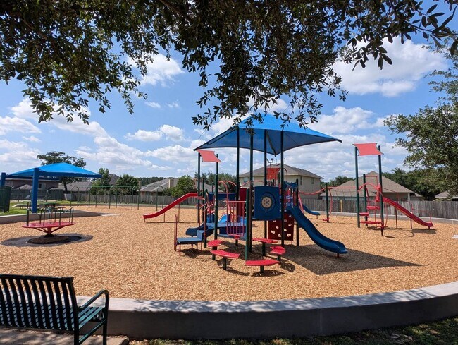 Building Photo - 16814 Ranger Ridge Dr