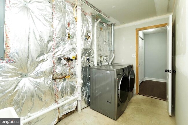 Building Photo - 3317 Hibiscus Ct