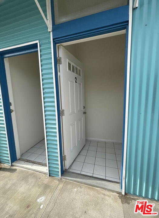 Building Photo - 915 Broadway St