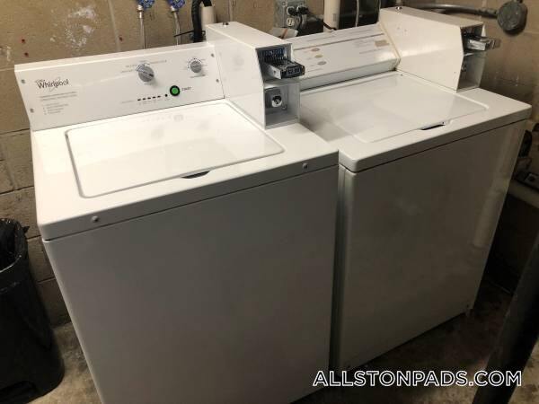 Building Photo - 16 Westford St