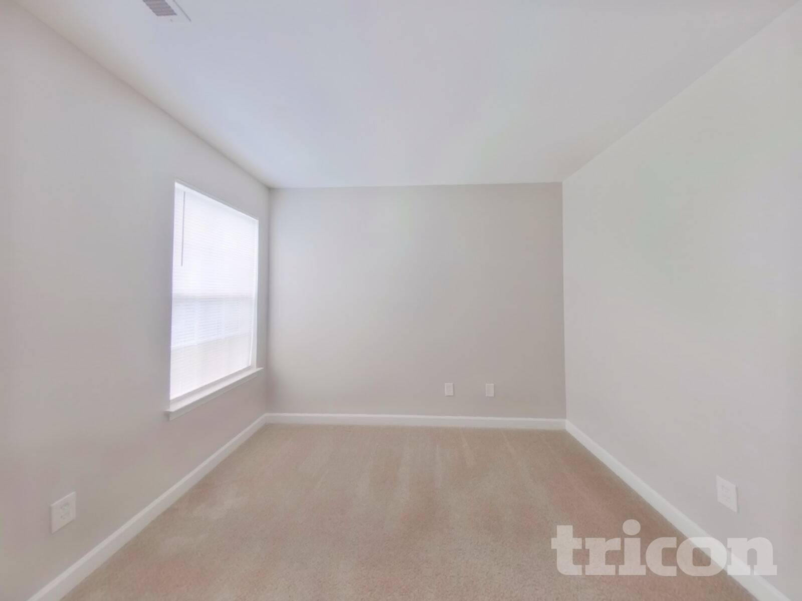 Building Photo - 506 Glencroft Dr