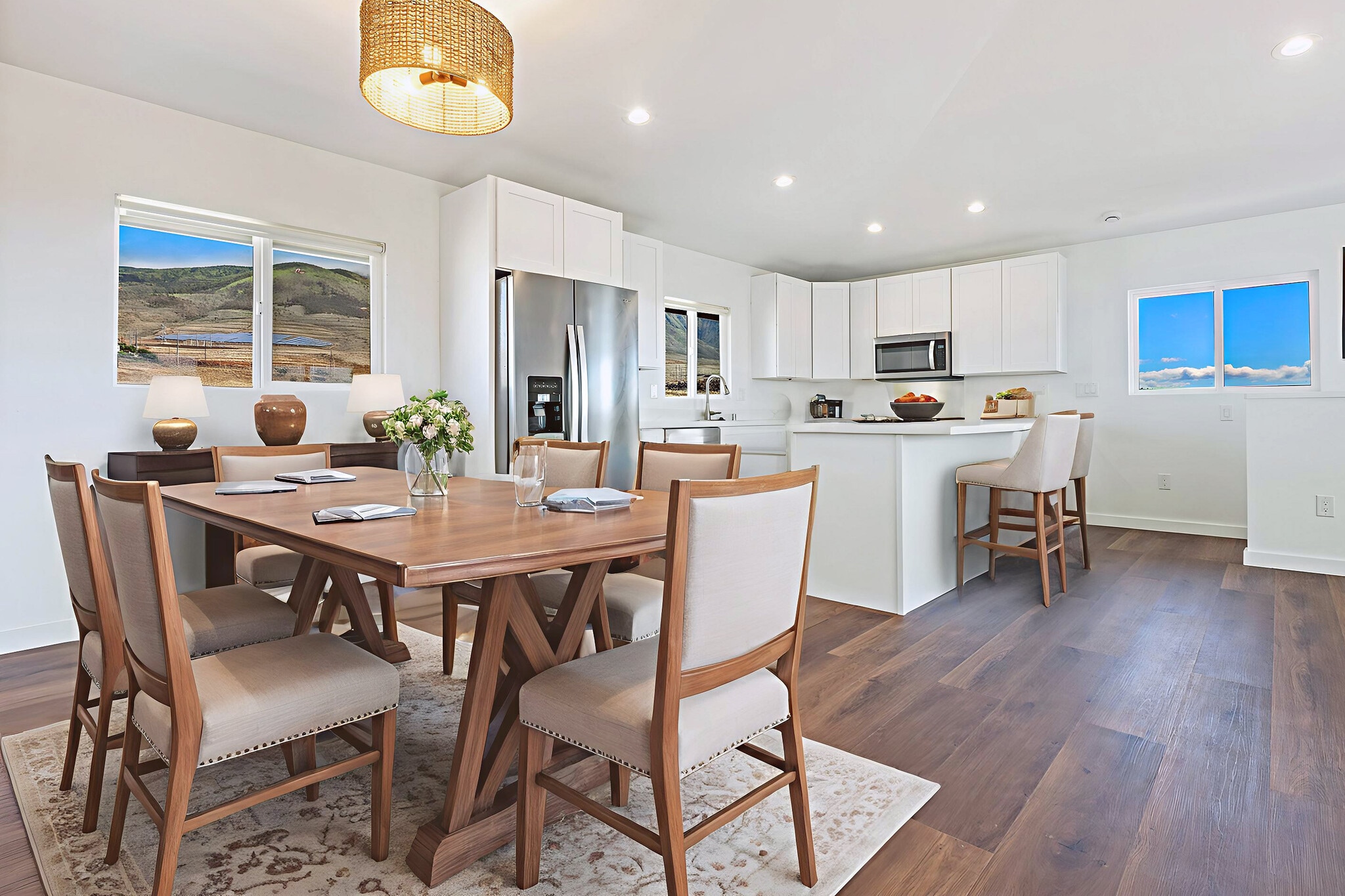 Kitchen and Dining area - 536 Lahainaluna Rd