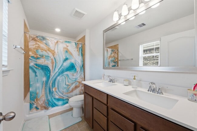 Building Photo - 25343 Trinity Oakley Ct