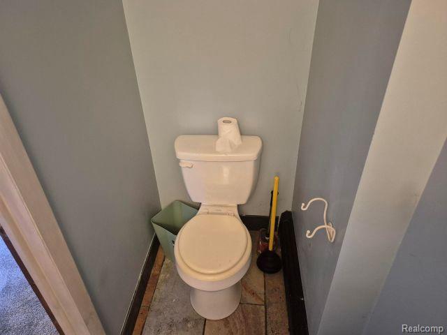 Building Photo - 12387 Milford Rd