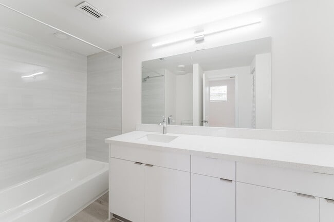 Building Photo - 20889 St Andrews Blvd