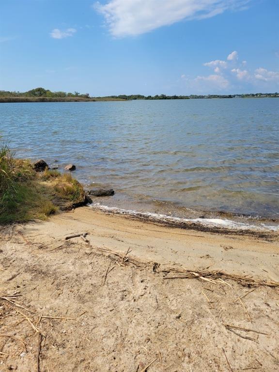 Building Photo - 137 Rosebriar Ave