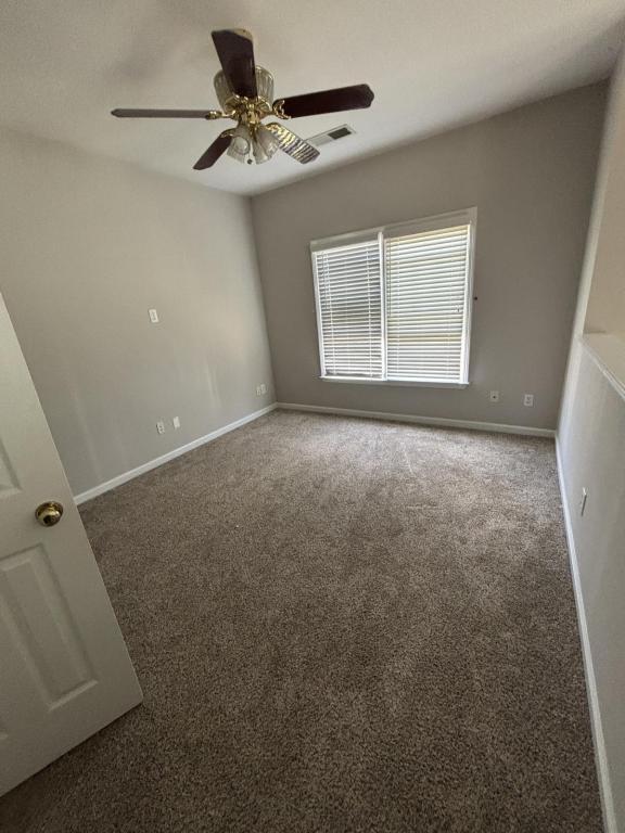 Building Photo - 5465 Vinings Lake Way SW