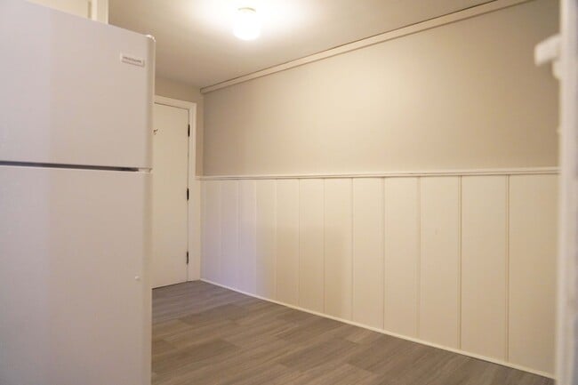 Building Photo - 3025 Clifton Ave