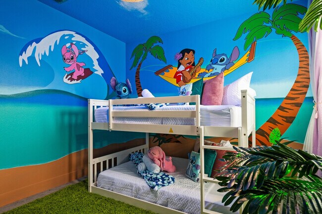 Building Photo - 17407 Hidden Forest Dr