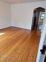 Building Photo - 3941 Millsbrae Ave