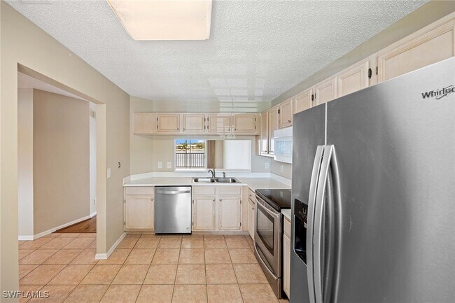Building Photo - 7784 Emerald Cir