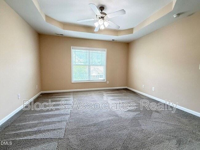 Building Photo - 705 Keystone Park Dr