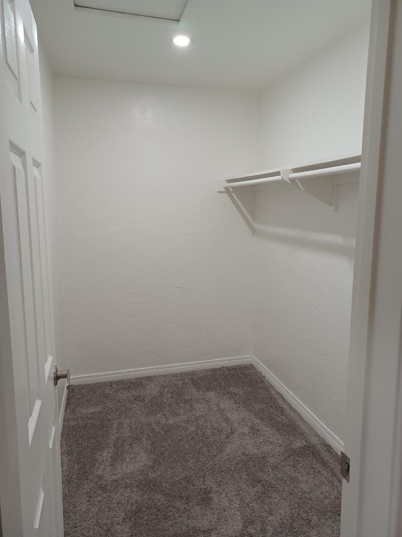 Master walk-in closet - 1440 Lambert W Rd
